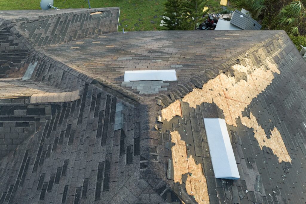 Signs of a defective shingle roof
