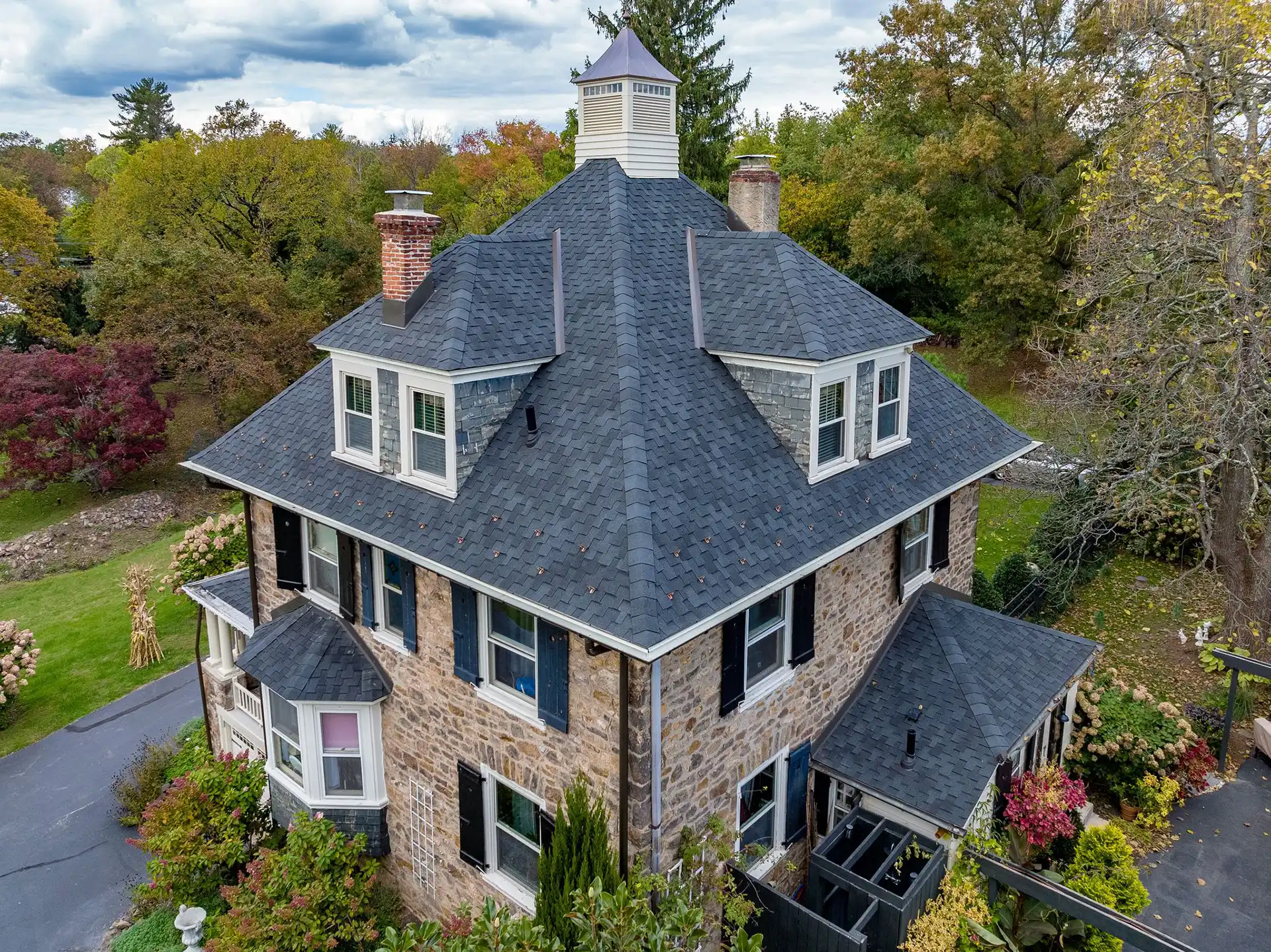 aerial view of asphalt shingle roof