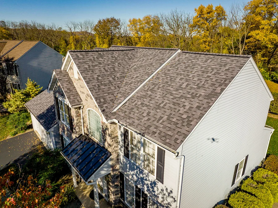 asphalt shingle roof
